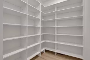 90 N Ohio Ave, Columbus, OH 43203 - Photo 17