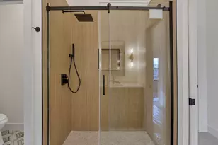 90 N Ohio Ave, Columbus, OH 43203 - Photo 55