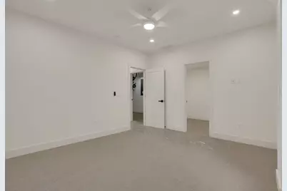 90 N Ohio Avenue, Columbus, OH 43203 - Photo 29