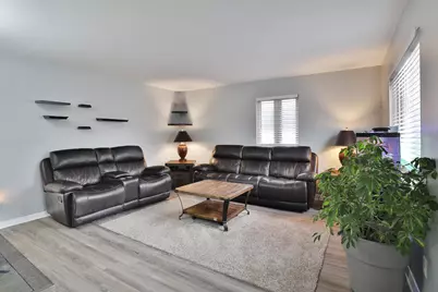 404 Old Village Road, Columbus, OH 43228 - Photo 5