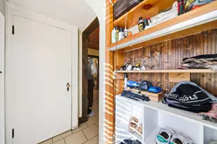 1024 Springlawn Ave, Harrisburg, OH 43126 - Photo 23