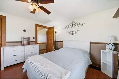 1024 Springlawn Avenue, Harrisburg, OH 43126 - Photo 33