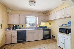 1571 Wilson Ave, Columbus, OH 43207 - Photo 13