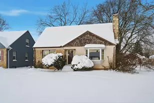 1571 Wilson Ave, Columbus, OH 43207 - Photo 3