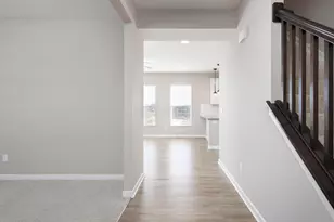 6781 Dulles Dr, Powell, OH 43065 - Photo 3