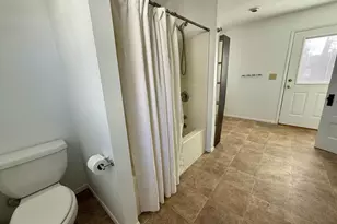 14 Hickory St, Athens, OH 45701 - Photo 9