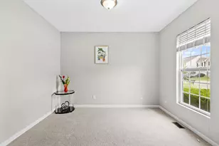 8660 Crooked Maple Dr, Blacklick, OH 43004 - Photo 3