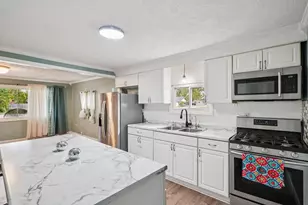 1101 Meadow Ln, Columbus, OH 43207 - Photo 9