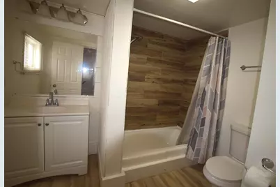 1127 Wheeling Avenue, Zanesville, OH 43701 - Photo 7