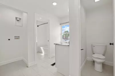 415 S Huron Avenue, Columbus, OH 43204 - Photo 11