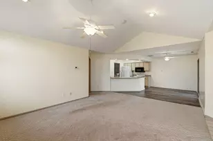 3187 Pine Manor Blvd, Grove City, OH 43123 - Photo 11