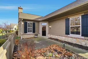 4183 Windsor Bridge Pl, New Albany, OH 43054 - Photo 3