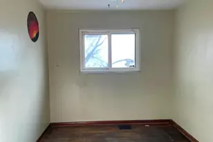 2906 Howey Rd, Columbus, OH 43224 - Photo 13