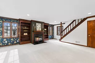 243 E Schreyer Pl, Columbus, OH 43214 - Photo 21