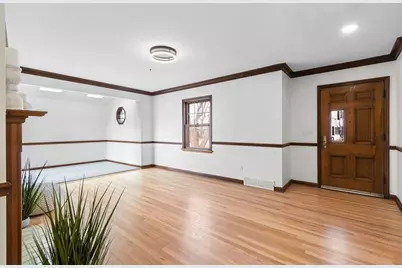 243 E Schreyer Place, Columbus, OH 43214 - Photo 11