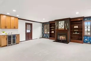 243 E Schreyer Pl, Columbus, OH 43214 - Photo 19