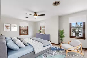 243 E Schreyer Pl, Columbus, OH 43214 - Photo 25