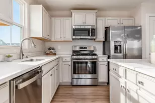 2204 Shade St, Marysville, OH 43040 - Photo 9