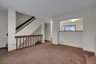 818 Annagladys Dr, Columbus, OH 43085 - Photo 5