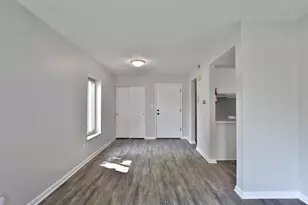 699 Wetmore Rd, Columbus, OH 43214 - Photo 11