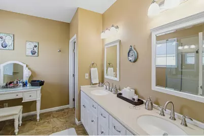 13252 Ashley Creek Drive, Pickerington, OH 43147 - Photo 17