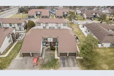 5260 Westbury Drive #14A, Columbus, OH 43228 - Photo 3