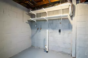 5260 Westbury Dr, Columbus, OH 43228 - Photo 39