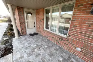 811 Timbers Edge, Marysville, OH 43040 - Photo 3