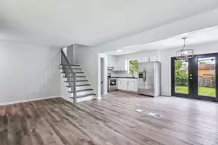 4980 Harbor Blvd, Columbus, OH 43232 - Photo 3