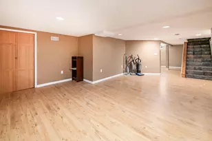 1810 Ashland Ave, Columbus, OH 43212 - Photo 31