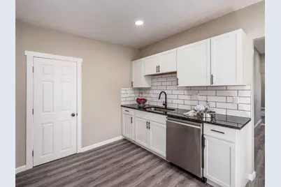 3543 Cleveland Avenue, Grove City, OH 43123 - Photo 17