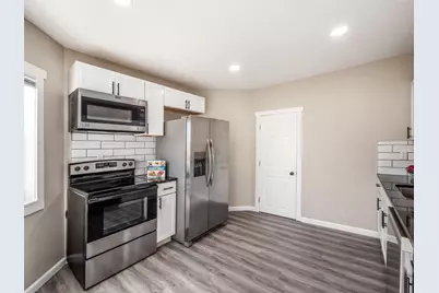 3543 Cleveland Avenue, Grove City, OH 43123 - Photo 15