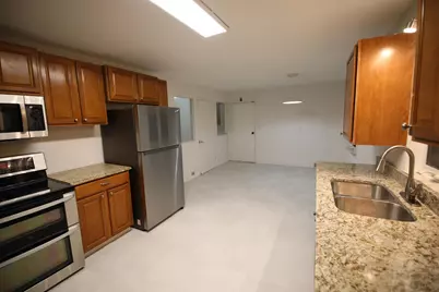 3191 E Broad Street, Columbus, OH 43209 - Photo 17