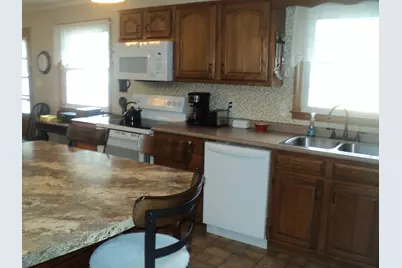 742 Fairway Drive, Washington Court House, OH 43160 - Photo 5