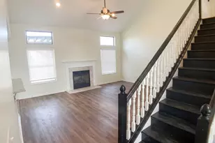 7910 Priestley Dr, Reynoldsburg, OH 43068 - Photo 3