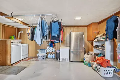 4682 Arnold Avenue, Columbus, OH 43228 - Photo 39