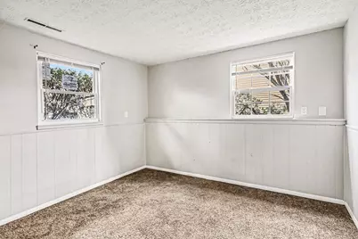 5290 Quincy Drive, Columbus, OH 43232 - Photo 17