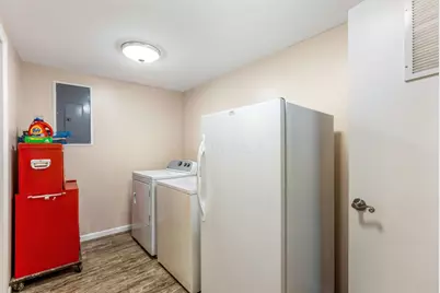 5220 Edgeview Road, Columbus, OH 43207 - Photo 17