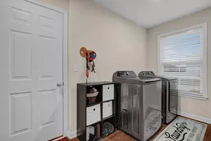 3751 Sugarbark Dr, Canal Winchester, OH 43110 - Photo 7