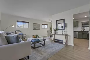 2947 E Mound St, Columbus, OH 43209 - Photo 9