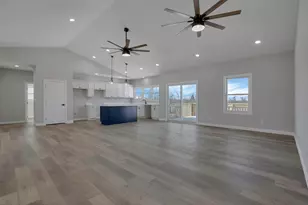 725 Trapp Ln, Hopewell, OH 43746 - Photo 9