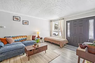 235 N Oak St, London, OH 43140 - Photo 9