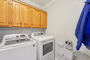 235 N Oak St, London, OH 43140 - Photo 39