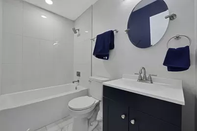 1684 E Blake Avenue, Columbus, OH 43219 - Photo 17