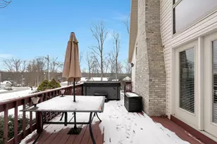 419 Highland Hills Cir, Howard, OH 43028 - Photo 7