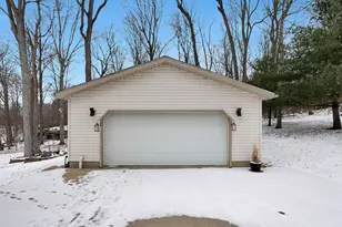 419 Highland Hills Cir, Howard, OH 43028 - Photo 31