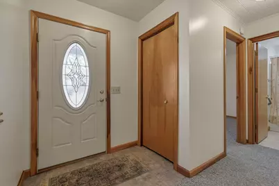 135 Carlin Drive, Logan, OH 43138 - Photo 5