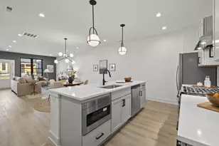 1097 Franklin Ave, Columbus, OH 43205 - Photo 9