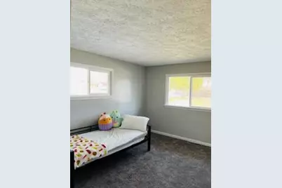 128 Ravenwood Drive, Springfield, OH 45504 - Photo 9