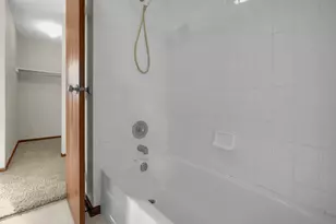 5875 Parkbridge Ln, Dublin, OH 43016 - Photo 19